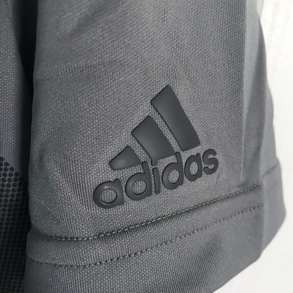 Adidas GOLF Gray Medium Shirt Brand New - Picture 3 of 7